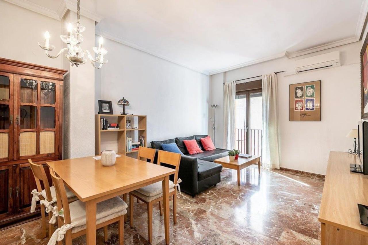 Modern Apartment In The Heart Of Granada Eksteriør billede